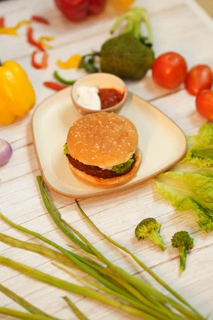 Veg Makhani Burst Burger
